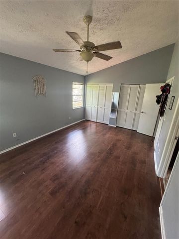 9459 FOREST HILLS CIRCLE, Tampa, FL 33612