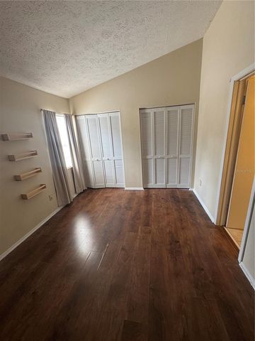 9459 FOREST HILLS CIRCLE, Tampa, FL 33612