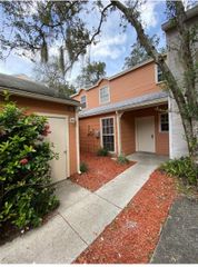 9459 FOREST HILLS CIRCLE, Tampa, FL 33612
