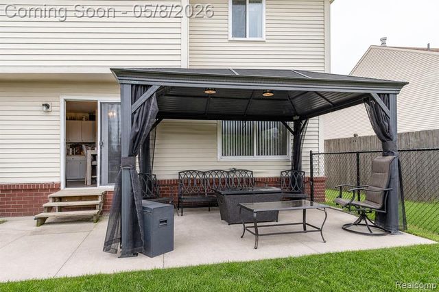 7525 Roxbury Drive, Ypsilanti, MI 48197