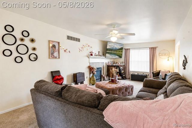 7525 Roxbury Drive, Ypsilanti, MI 48197