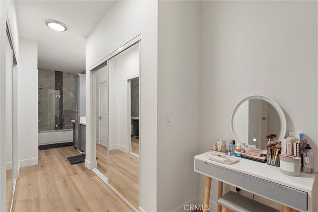 2504 W Macarthur Boulevard I, Santa Ana, CA 92704