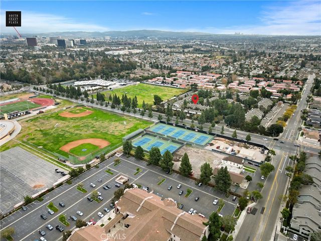 2504 W Macarthur Boulevard I, Santa Ana, CA 92704