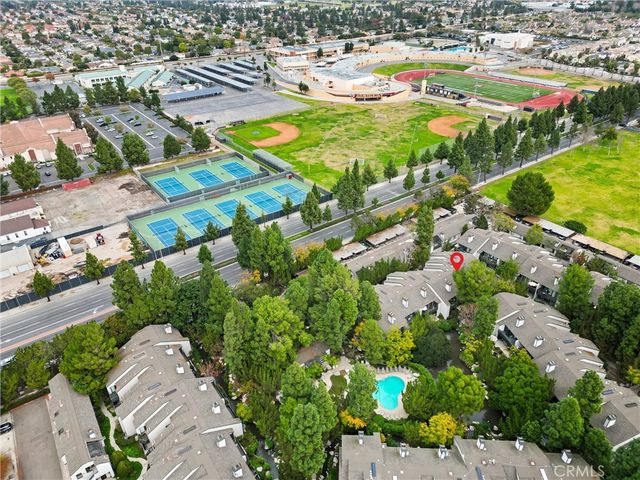 2504 W Macarthur Boulevard I, Santa Ana, CA 92704