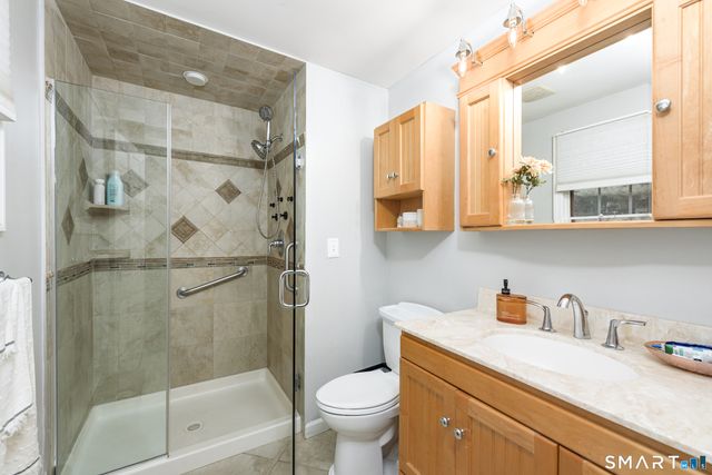 508 Oakwood Drive, Glastonbury, CT 06033