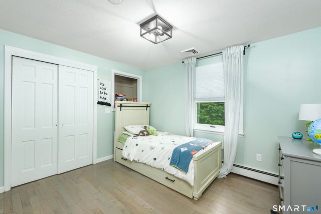 508 Oakwood Drive, Glastonbury, CT 06033