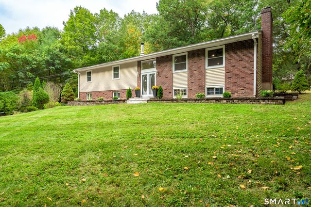 508 Oakwood Drive, Glastonbury, CT 06033