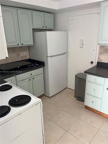 3505 S Ocean Drive 502, Hollywood, FL 33019