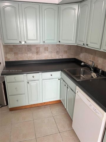 3505 S Ocean Drive 502, Hollywood, FL 33019