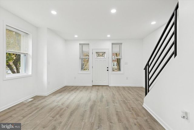 7313 LIMEKILN PIKE, Philadelphia, PA 19138