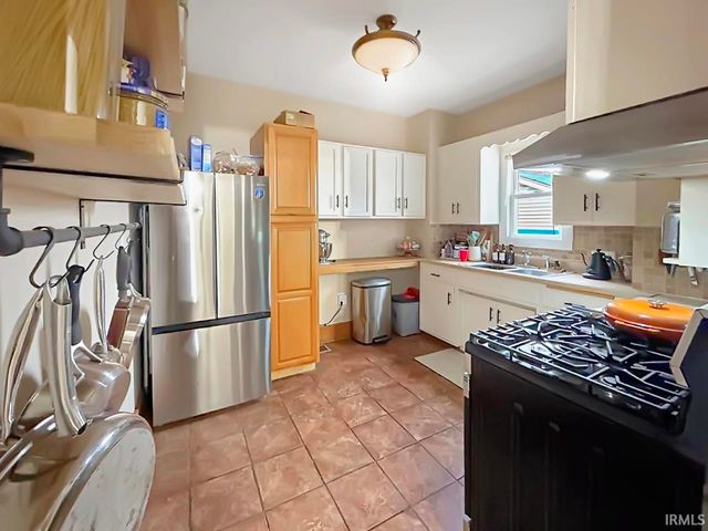 952 Given Street, Frankfort, IN 46041