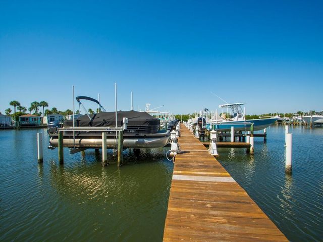 5167 N A1a Highway 502, Hutchinson Island, FL 34949