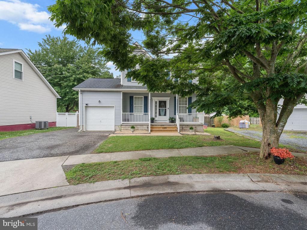 Image 3 of property listing at 1309 FAIRFIELD CT, Denton, MD 21629