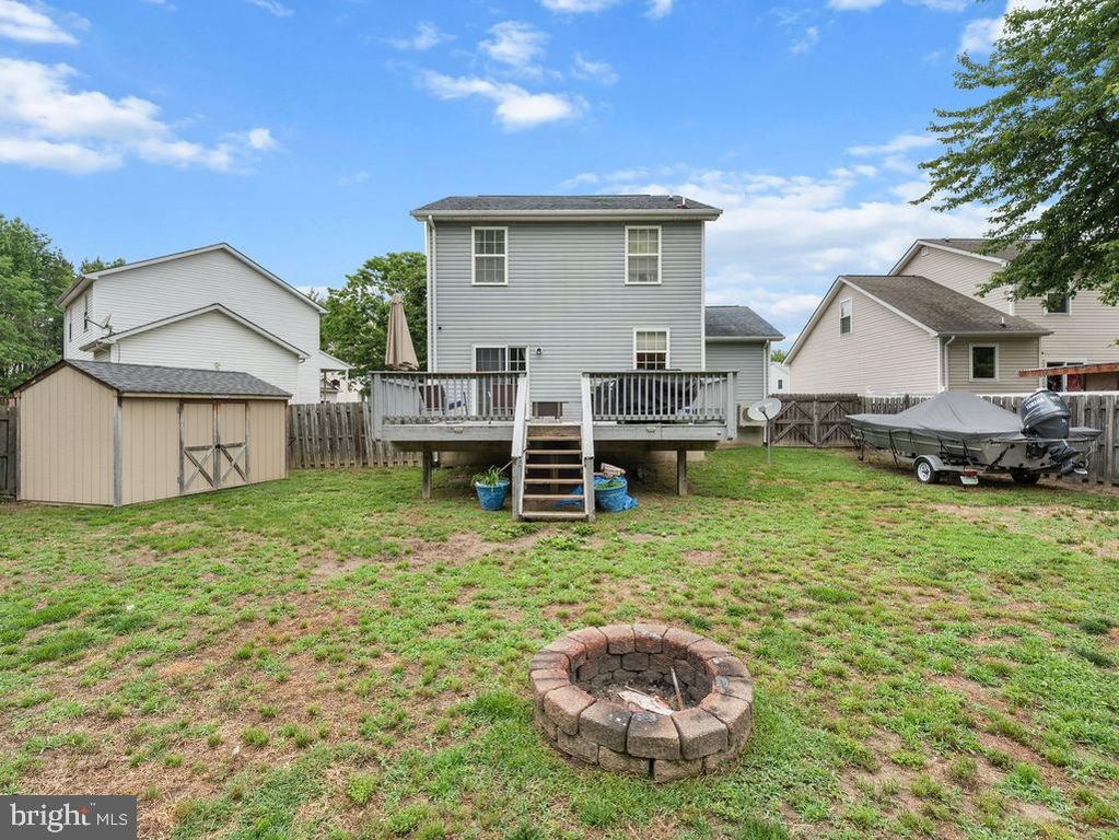 Image 4 of property listing at 1309 FAIRFIELD CT, Denton, MD 21629