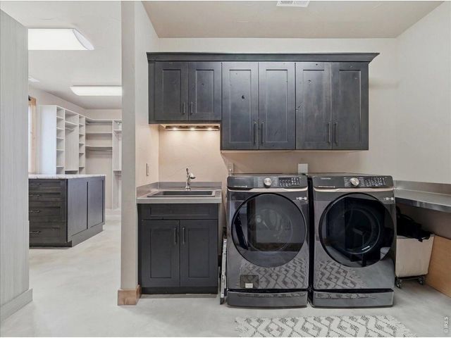 7005 Clearwater Dr, Loveland, CO 80538