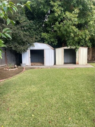 2215 W, Merced, CA 95340