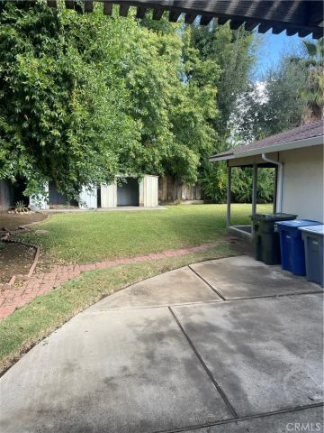 2215 W, Merced, CA 95340
