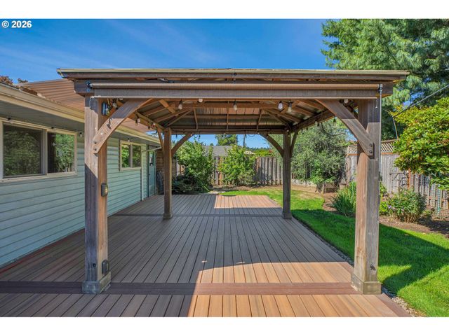 7121 Se RENADA St, Milwaukie, OR 97267