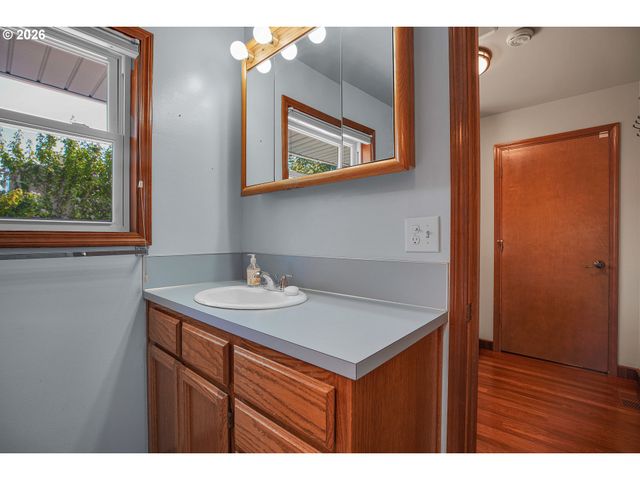 7121 Se RENADA St, Milwaukie, OR 97267