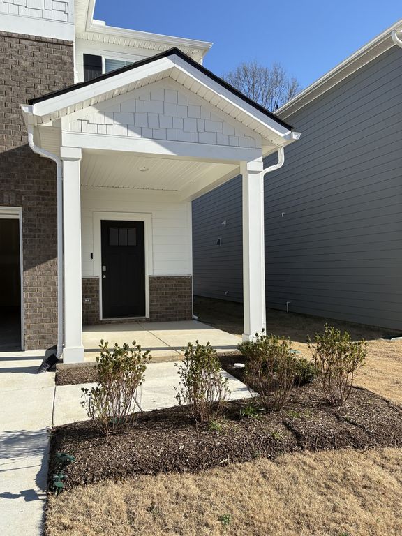 4316 Oswin Dr, Murfreesboro, TN 37129