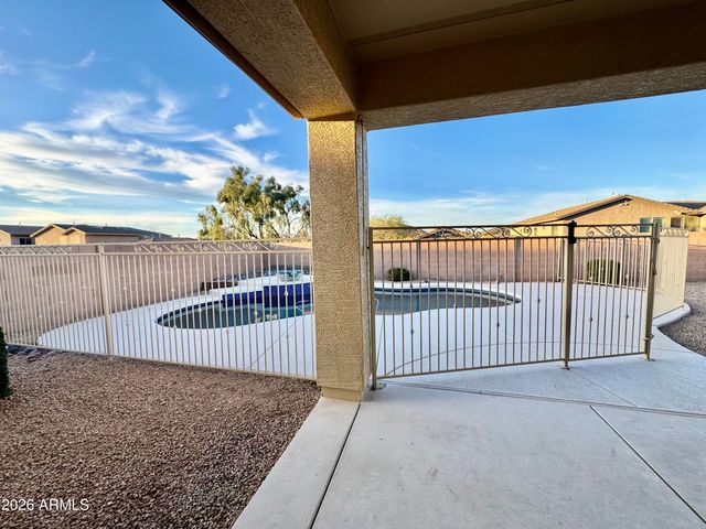 6858 W MAZATZAL Drive, Peoria, AZ 85383