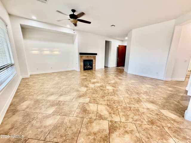 6858 W MAZATZAL Drive, Peoria, AZ 85383