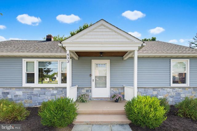 433 E ROSEVILLE RD, Lancaster, PA 17601