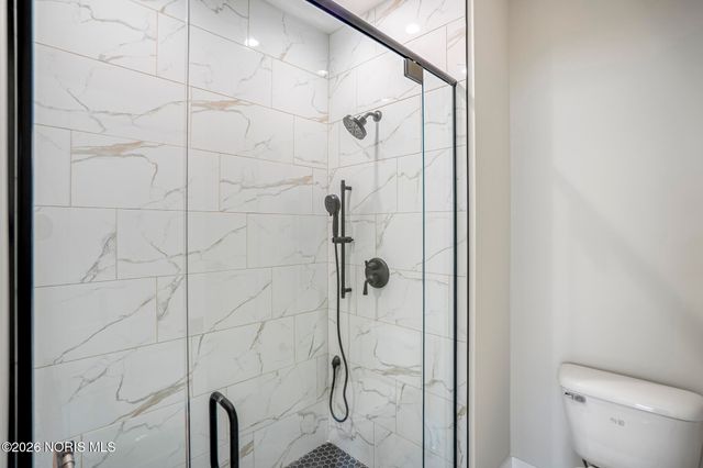 9233 Summer Song Lane, Sylvania, OH 43560