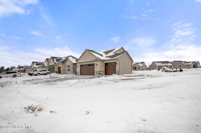 9233 Summer Song Lane, Sylvania, OH 43560