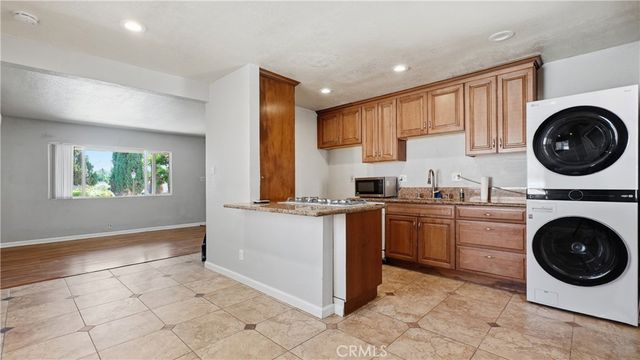 7353 Pontoosuc, Riverside, CA 92504