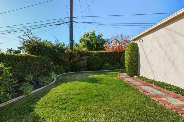 375 N Canyon Boulevard, Monrovia, CA 91016