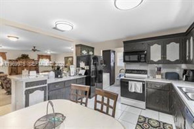 5490 SW 128th Ave, Southwest Ranches, FL 33330