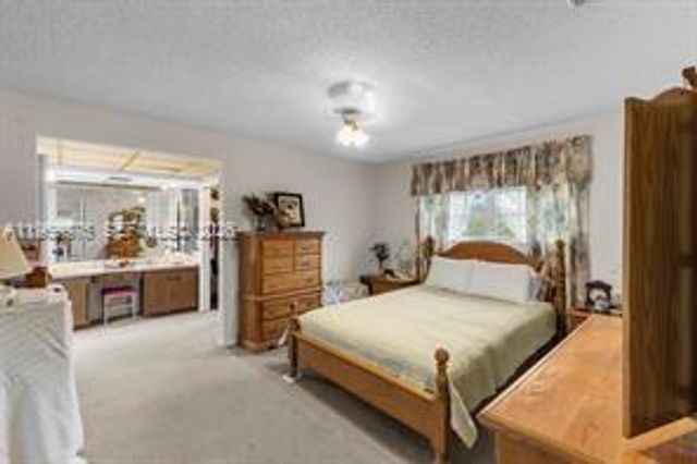 5490 SW 128th Ave, Southwest Ranches, FL 33330