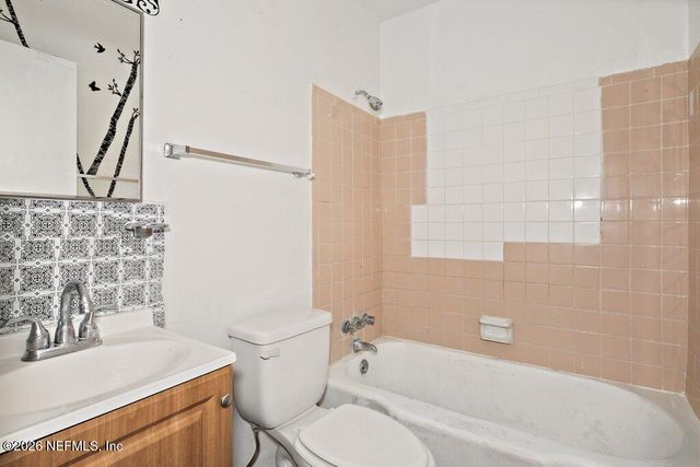 2982 DELLWOOD Avenue, Jacksonville, FL 32205