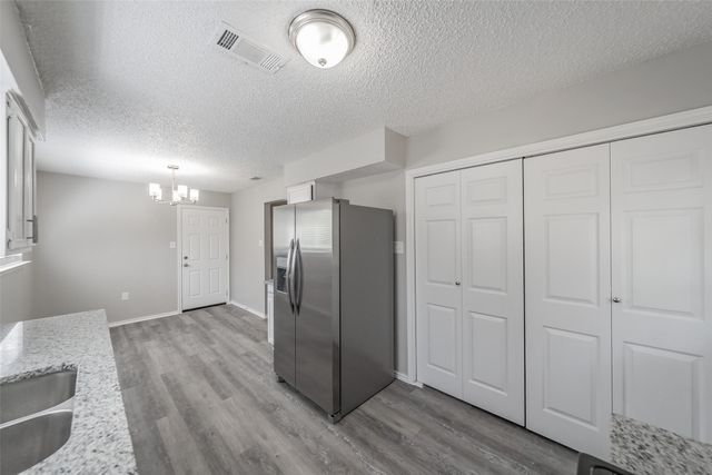 2666 Kellogg Avenue, Dallas, TX 75216