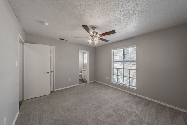 2666 Kellogg Avenue, Dallas, TX 75216