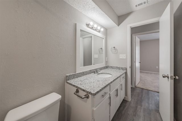 2666 Kellogg Avenue, Dallas, TX 75216
