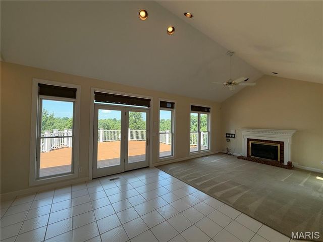 17 Orchard Point Road, Hannibal, MO 63401