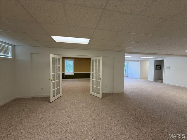 17 Orchard Point Road, Hannibal, MO 63401