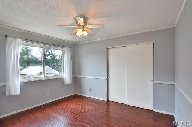 11858 Villa Dorado Drive, St Louis, MO 63146