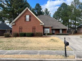 104 Addison Way, Canton, MS 39046