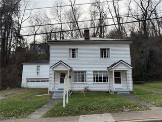 328 Mclister Avenue, Mingo Junction, OH 43938