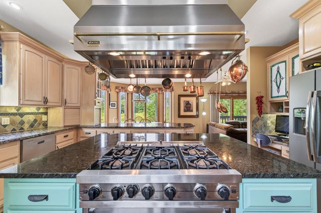 2300 Bantas Point Road, Wayzata, MN 55391