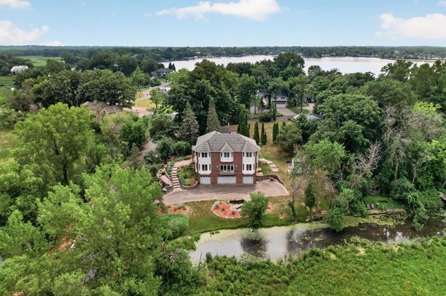 2300 Bantas Point Road, Wayzata, MN 55391
