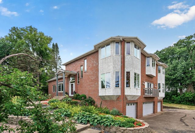 2300 Bantas Point Road, Wayzata, MN 55391