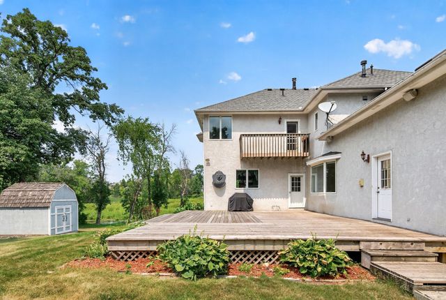 2300 Bantas Point Road, Wayzata, MN 55391