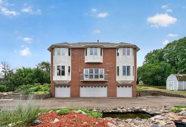 2300 Bantas Point Road, Wayzata, MN 55391