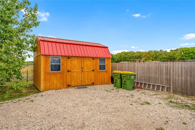1868 Wildcat Circle, Waco, TX 76705