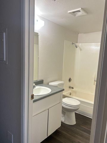 1111 S San Jose 1, Mesa, AZ 85202