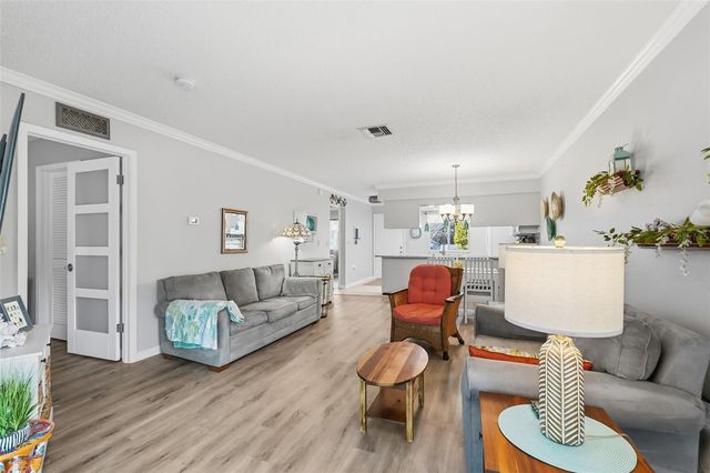 2948 BANCROFT CIRCLE E B, Palm Harbor, FL 34683